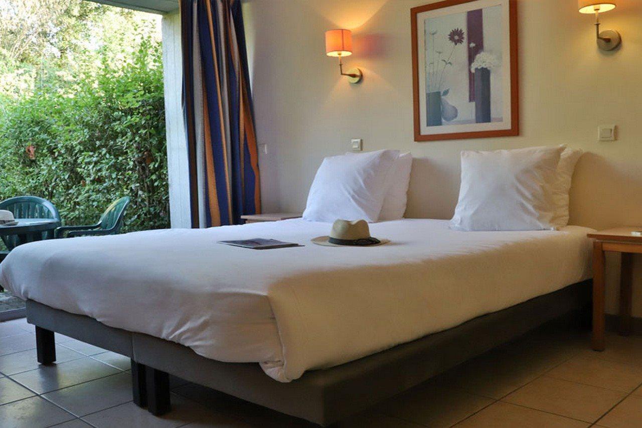 Sowell Hotels Ardeche Grospierres Bagian luar foto