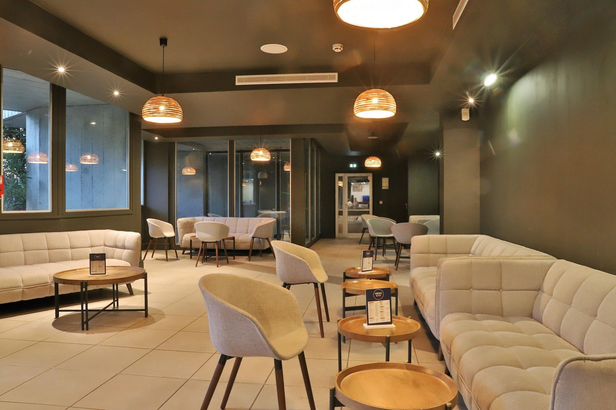 Sowell Hotels Ardeche Grospierres Bagian luar foto
