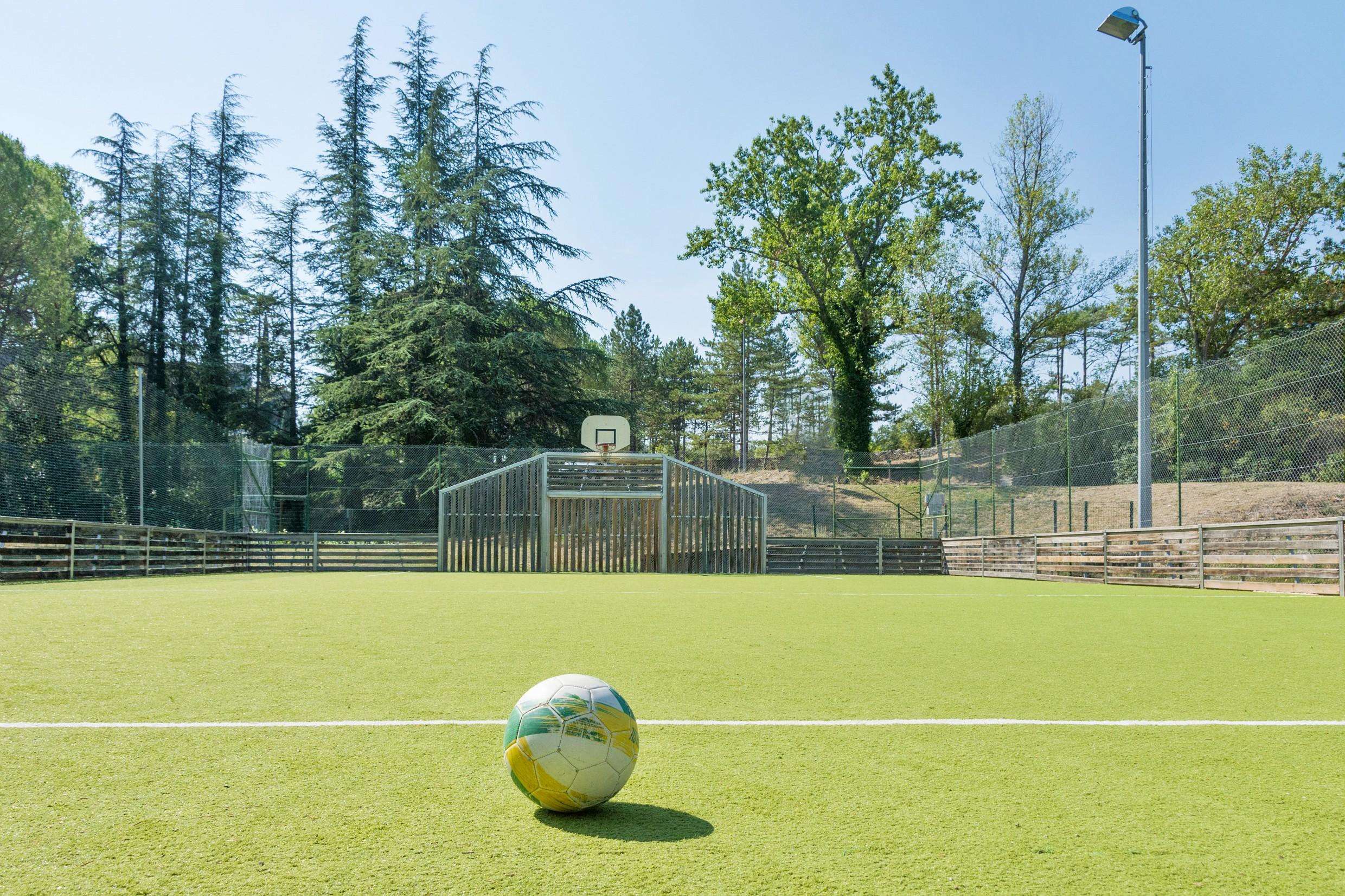 Sowell Hotels Ardeche Grospierres Bagian luar foto