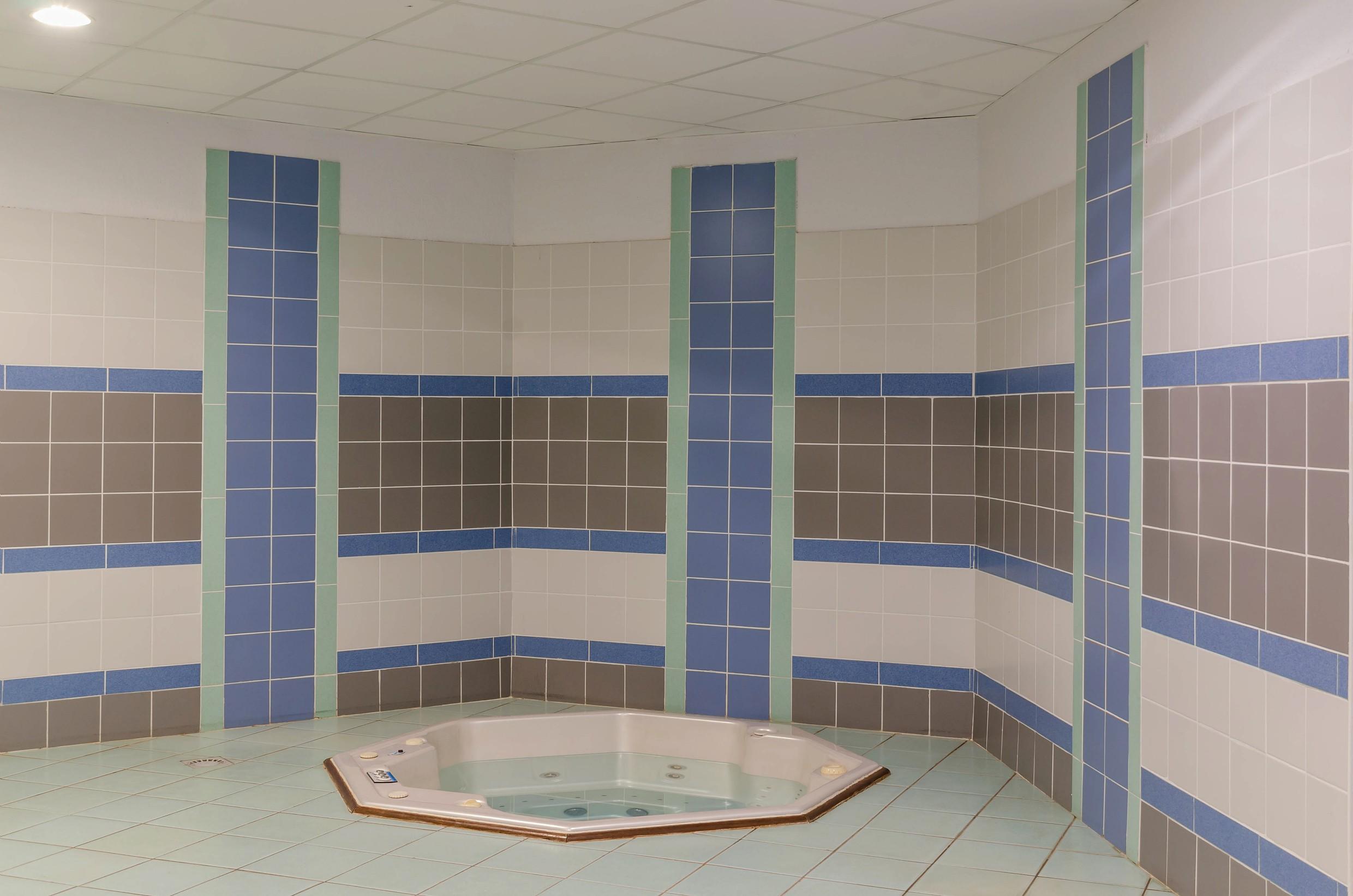 Sowell Hotels Ardeche Grospierres Bagian luar foto