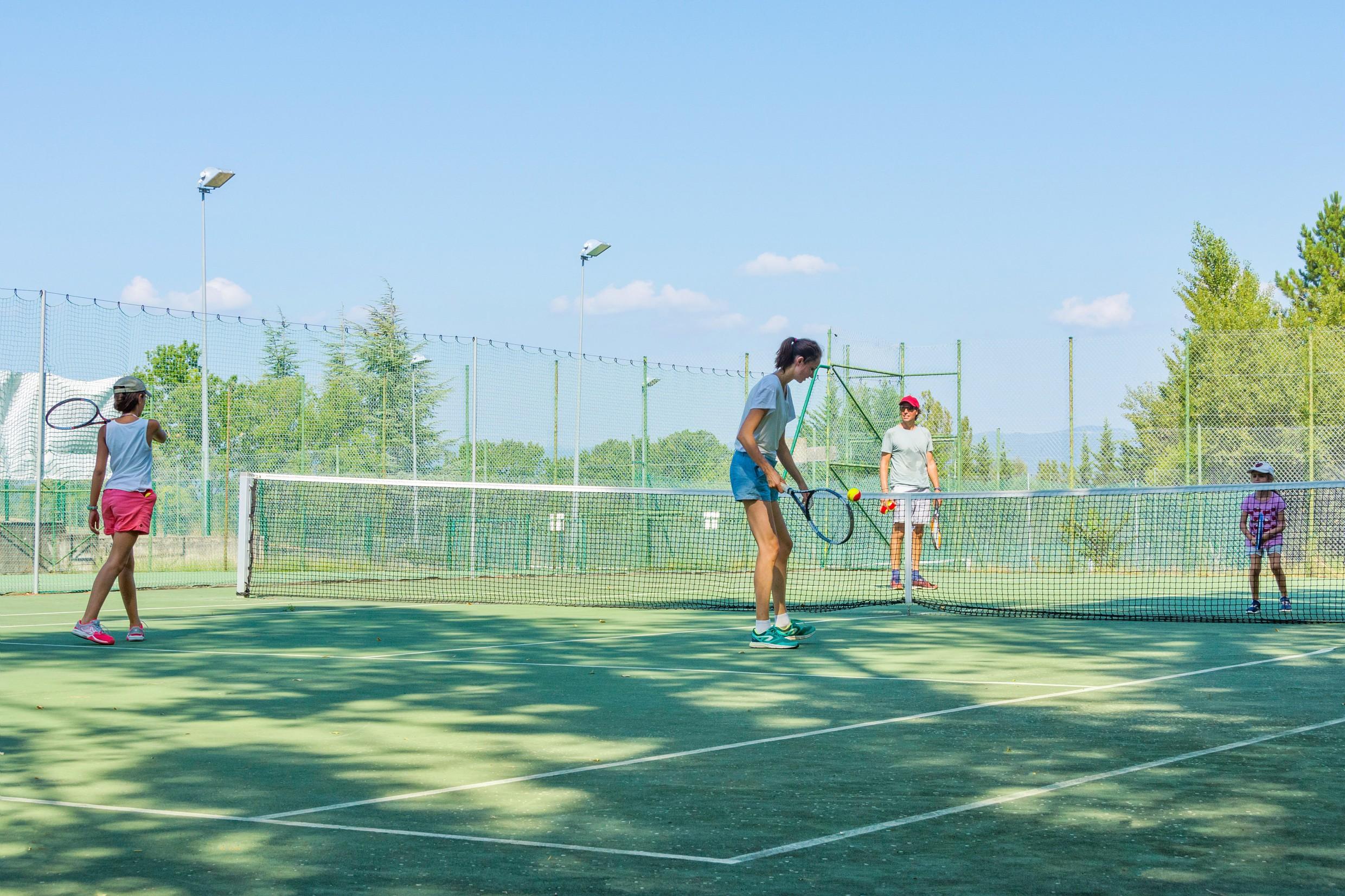 Sowell Hotels Ardeche Grospierres Bagian luar foto