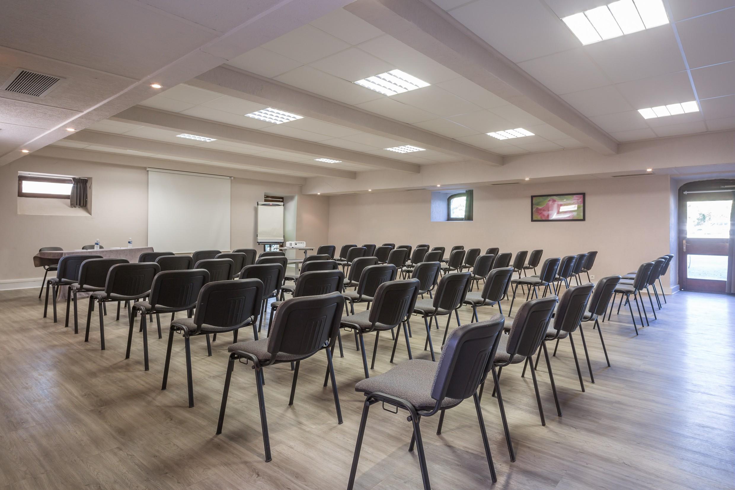 Sowell Hotels Ardeche Grospierres Bagian luar foto