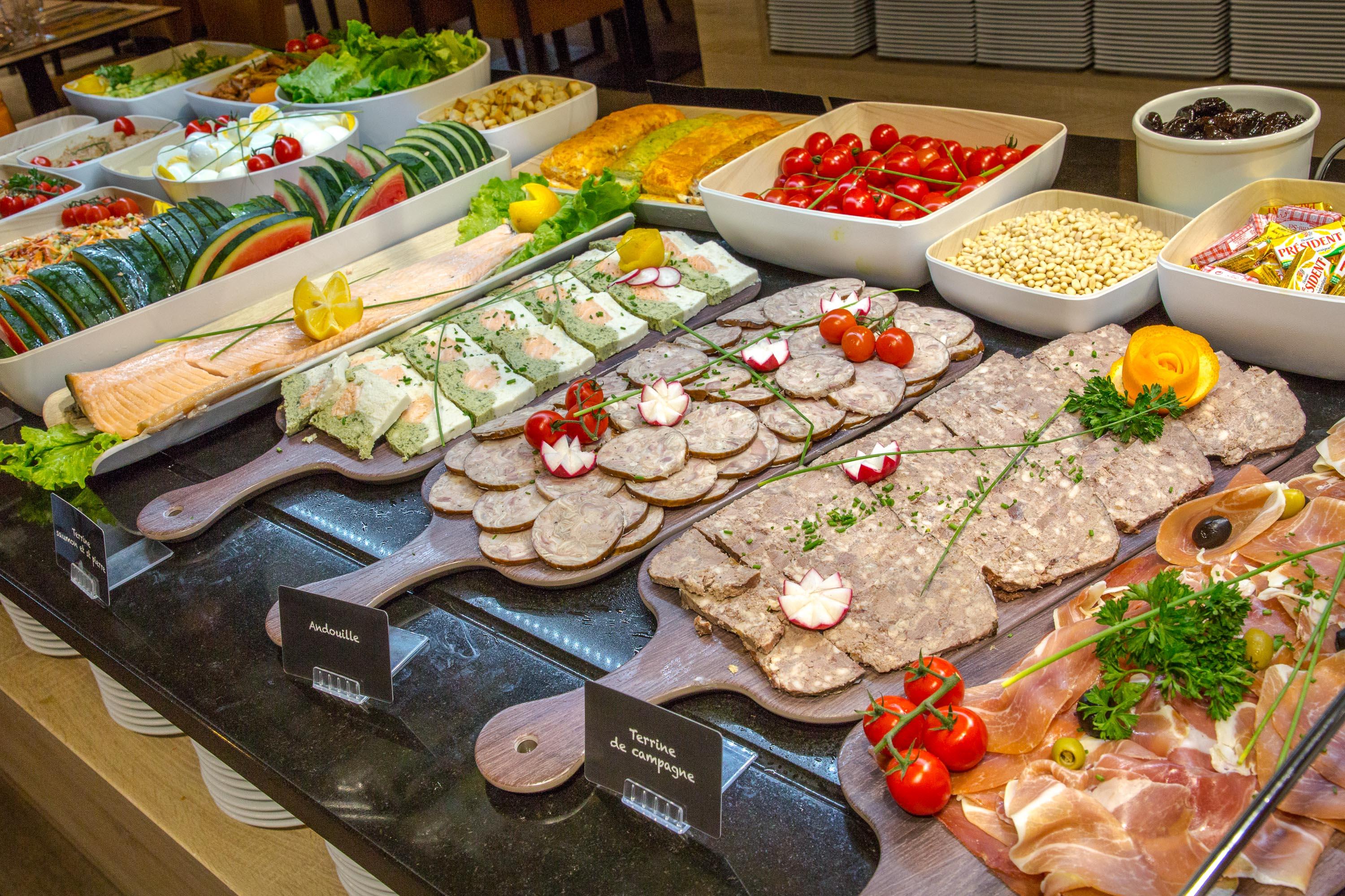 Sowell Hotels Ardeche Grospierres Bagian luar foto