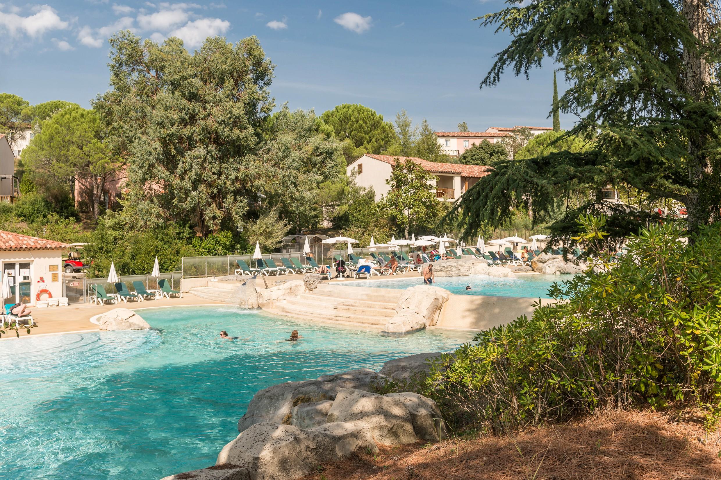 Sowell Hotels Ardeche Grospierres Bagian luar foto